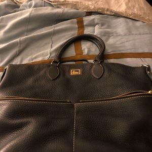 3 purses Dooney & Burke, 2 Coach purses